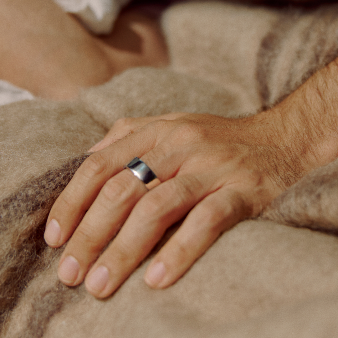 Oura Ring 4 -Silver -